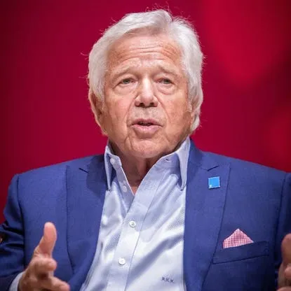 GOOD NEWS: Patriots Owner Robert Kraft Shocks Team with Drake Maye Announcement…