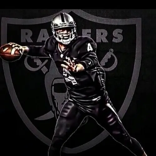 Derek Carr Shocks NFL World with Return to Las Vegas Raiders