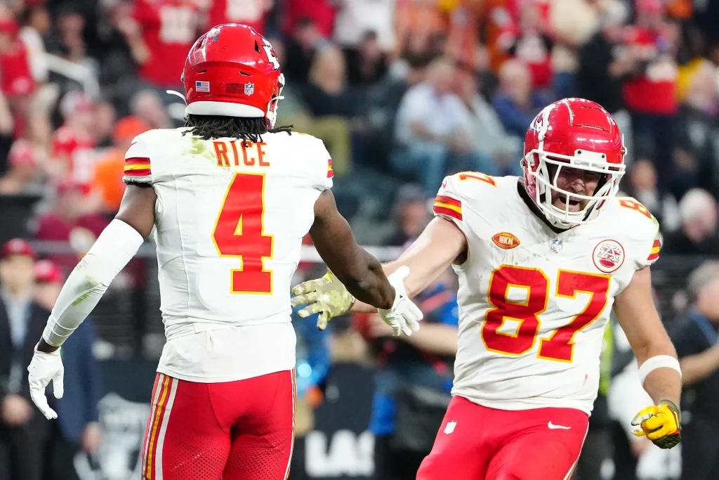 “Damn, lied right to his face” – NFL fans troll Rashee Rice for claiming to convince Travis Kelce to not retire by guaranteeing Super Bowl win