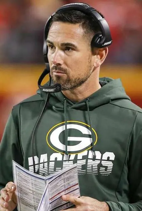 Stunning Shake-Up: Packers Head Coach Drops Bombshell Announcement That Leaves Fans Shocked and Divided