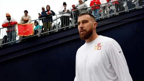 CONFIRMED: Patriots HC Mike Vrabel Sign Chiefs Elite Tight End Travis Kelce In A Blockbuster Deal Worth $70 Million To Bolster The Offence