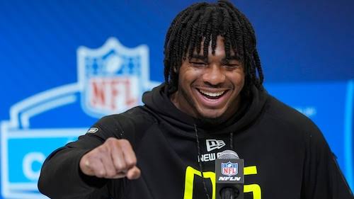 Avoiding a Draft Day Disaster: Colts Warned to Steer Clear of Top Prospect