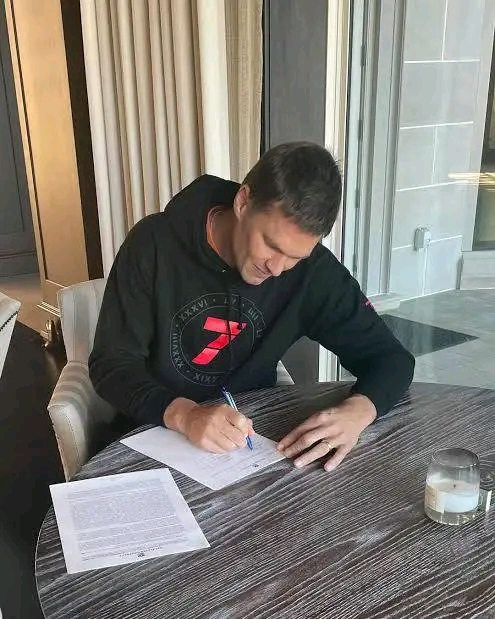 CONGRATULATIONS: New England Patriots Owners Officially Announce Tom Brady Triumphant Return as General Manager in 2025, Teaming Up with Head Coach Mike Vrabel for a Bold New Era….