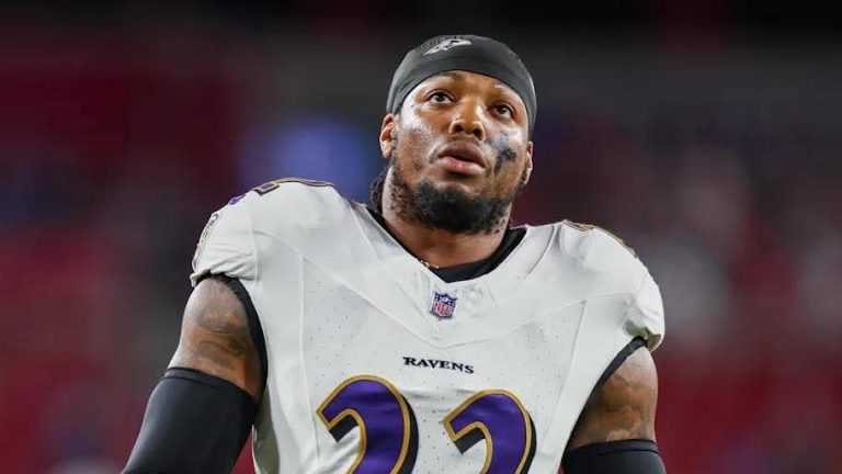 JUST IN: Baltimore Ravens top Class elite Running Back Derrick Henry officially rejects a Four-years Improved $125million contract extension with the Baltimore Ravens as he agrees 5-yrs $166.8 million terms to join New York Jets Franchise Shockingly After Having A Great Season With the Ravens, New York Jets New Running Back Derrick Henry Will Partner With Franchise QB Justin Fields in 2025/2026 Season Due to…..