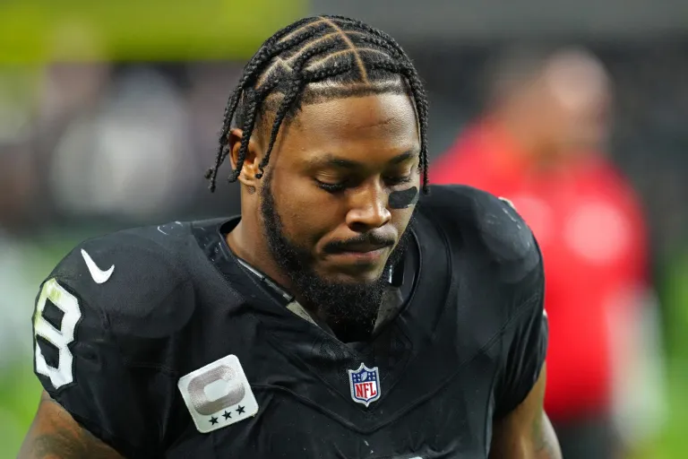 ‘I Was Hot in the Locker Room’ – Josh Jacobs Opens Up on Raiders’ Pregame Logo Stunt and Blowout Loss to Chiefs