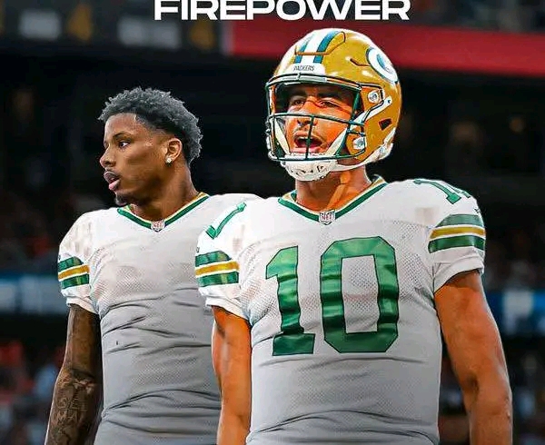 After 23 years of avoiding wide receivers in Round 1, the Packers finally broke tradition, and did it with speed to burn. Texas standout Matthew Golden brings elite 4.29 speed, smooth route running, and big-play upside to Green Bay’s evolving offense. Jordan Love already sees the difference: “He looks like a stud,” Love said. “The speed speaks for itself.”
