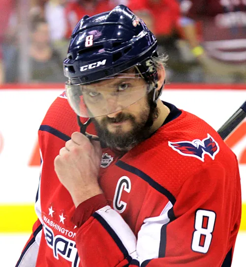 BREAKING NEWS: Washington Capitals Star LW Alexander Mikhailovich Ovechkin Has Done It Again, Making Announcement That Leaves Head Coach Spencer Carbery React in Shock…..