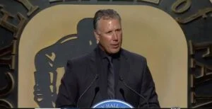 TOUCH DOWN: Buffalo Sabres Former Star, Currently a member of the Hockey Hall of Fame Dave Andreychuk Earlier today instructs….