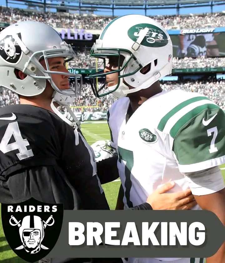 Former Raiders QB Derek Carr Calls Out Geno Smith With Bold Message That’s Turning Heads