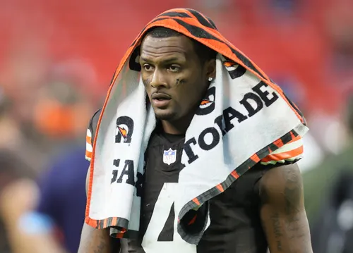 Heartbreaking Scene in Cleveland: Browns Quarterback Deshaun Watson Found Unresponsive After Disturbing Call From Concerned Neighbors