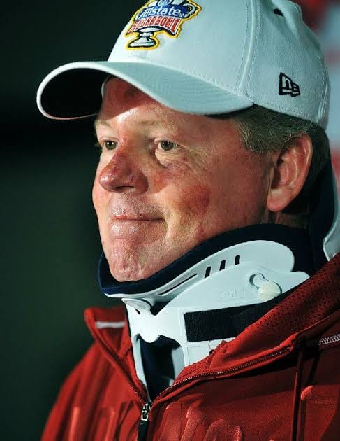 LOYALTY OVER LUXURY: Bobby Petrino Turns Down Texas’ $4 Million Offer to Stay with the Razorbacks In a college football world where the biggest check often wins, Arkansas Razorbacks offensive coordinator and quarterbacks coach Bobby Petrino just reminded everyone that… Read more