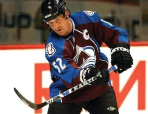 GREAT HISTORIC MOVIE: Former Vancouver Canucks Legend Pavel Bure Donates Entire $15.5 Million to Coach Adam Foote for New Ice Hockey Stadium Project VANCOUVER, BC 