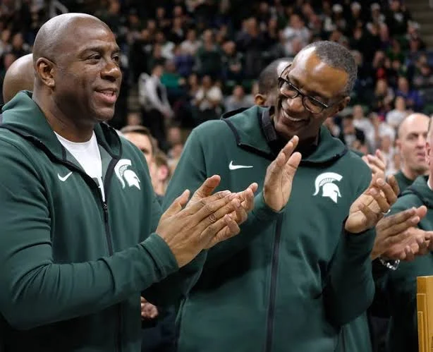 BREAKING NEWS: Excitement hit the Breslin Center as former Michigan State basketball legendary guard Earvin ” magic” Johnson Returned as…