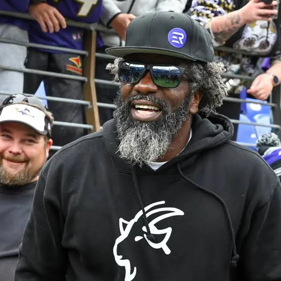 BREAKING NEWS: Excitement Hit Great M&T Bank Stadium as former Baltimore Ravens legend player Ed Reed has Returned to former team as a Senior Coaching Staff To….…see more