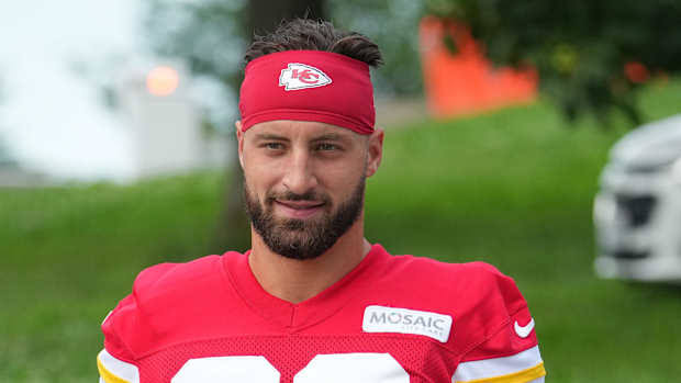 The Chiefs May Have Just Found Their Next Offensive Superstar – And He’s Already Turning Heads at Camp