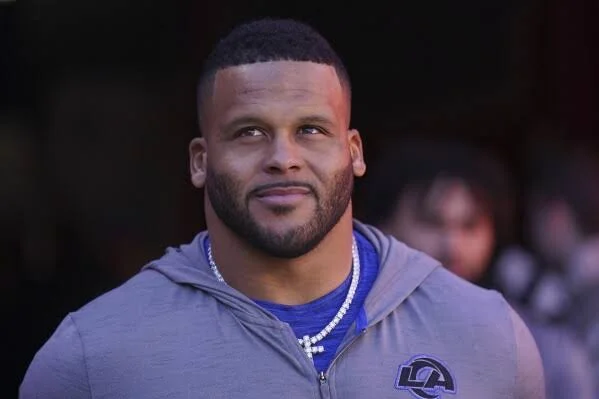 HEART BREAK NEWS: Los Angeles Rams Former Star Aaron Donald passes away at…