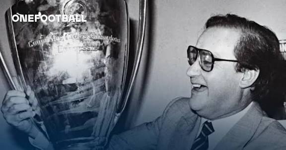 O NOSSO GRANDE HERÓI: FC Porto inaugura memorial digital de homenagem a Pinto da Costa…👇👇👇