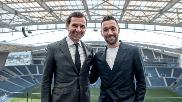 INACREDITÁVEL: Conheça o novo treinador que vai substituir Francesco Farioli no comando do FC Porto após a demissão de Farioli. A sua saída terá ocorrido após divergências sobre novas políticas implementadas pelo presidente do clube…⬇️⬇️⬇️